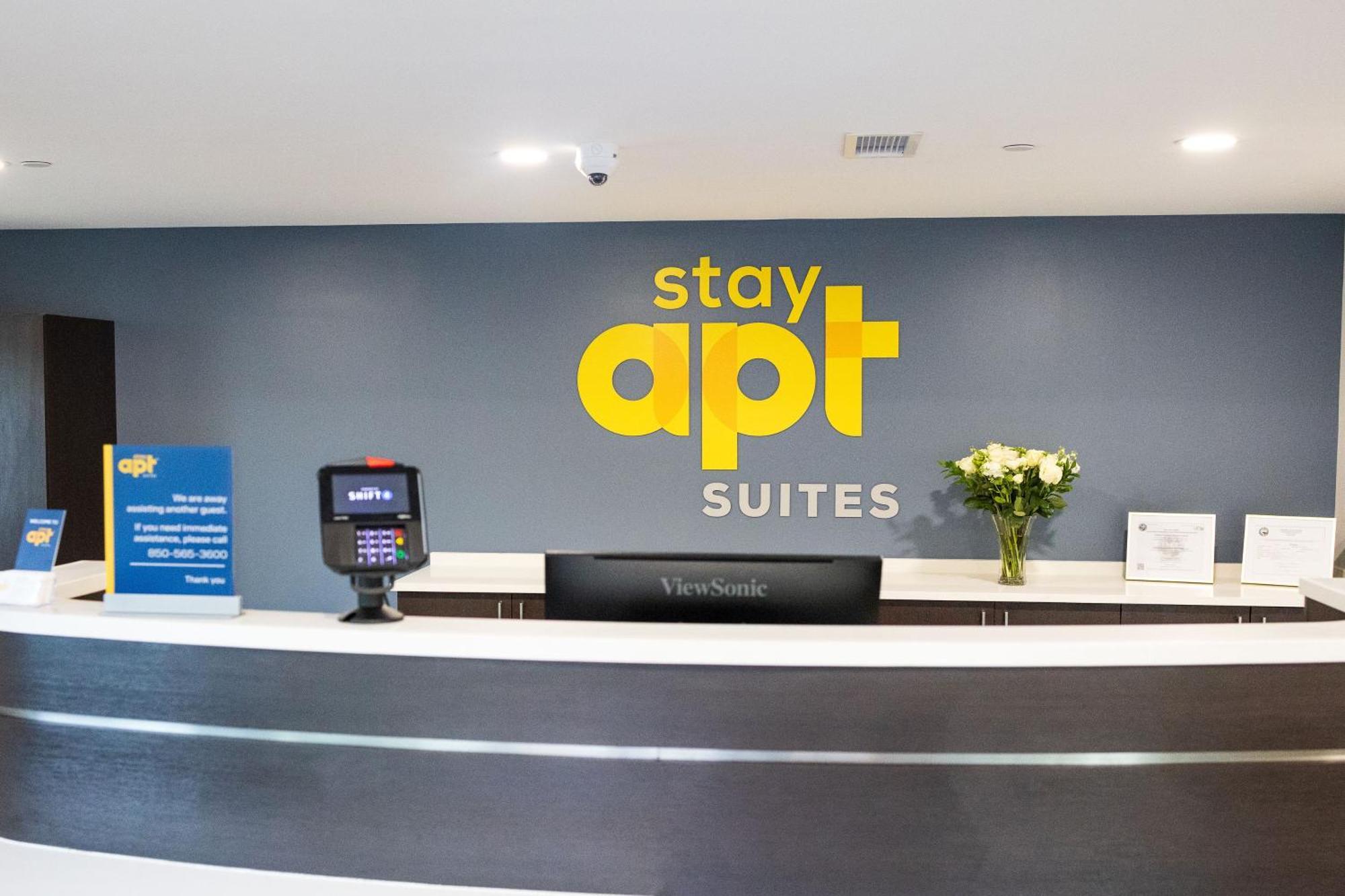 Stayapt Suites أوكالا المظهر الخارجي الصورة